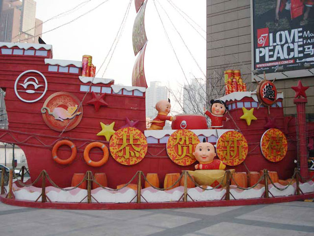 不要讓商場美陳的誤區(qū)影響商場發(fā)展 不要讓商場美陳的誤區(qū)影響商場發(fā)展