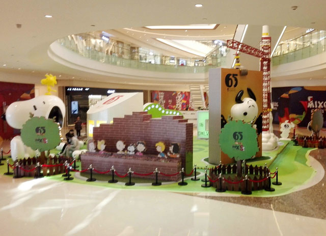 商場中心創(chuàng)意櫥窗展示 商場中心創(chuàng)意櫥窗展示