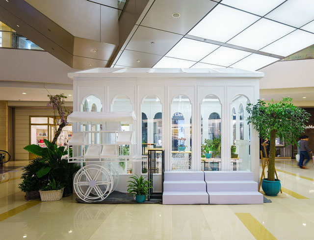 商場(chǎng)創(chuàng)意房子櫥窗展示 商場(chǎng)創(chuàng)意房子櫥窗展示