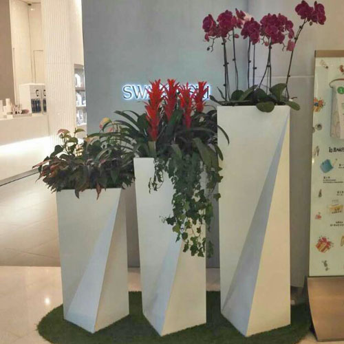 商場(chǎng)組合景觀花盆
