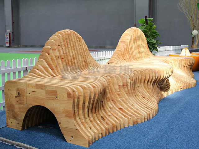 木質鏤空切片長椅