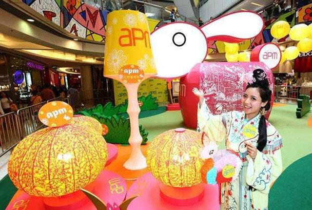 花燈在節(jié)日慶典美陳中的應用