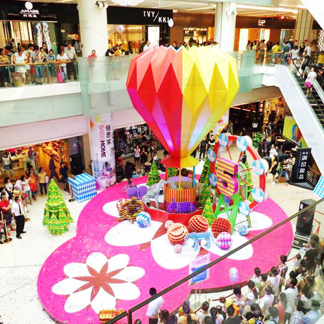 商場開業(yè)美陳裝飾更注重細(xì)節(jié)的處理 商場開業(yè)美陳裝飾更注重細(xì)節(jié)的處理